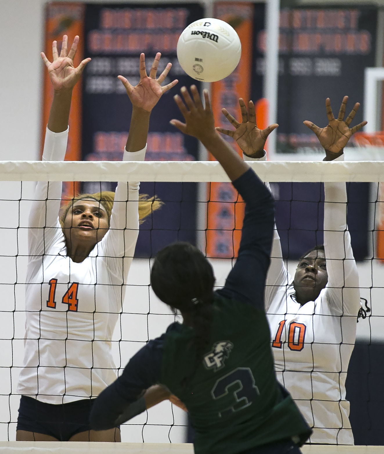 Colonial Forge at North Stafford volleyball